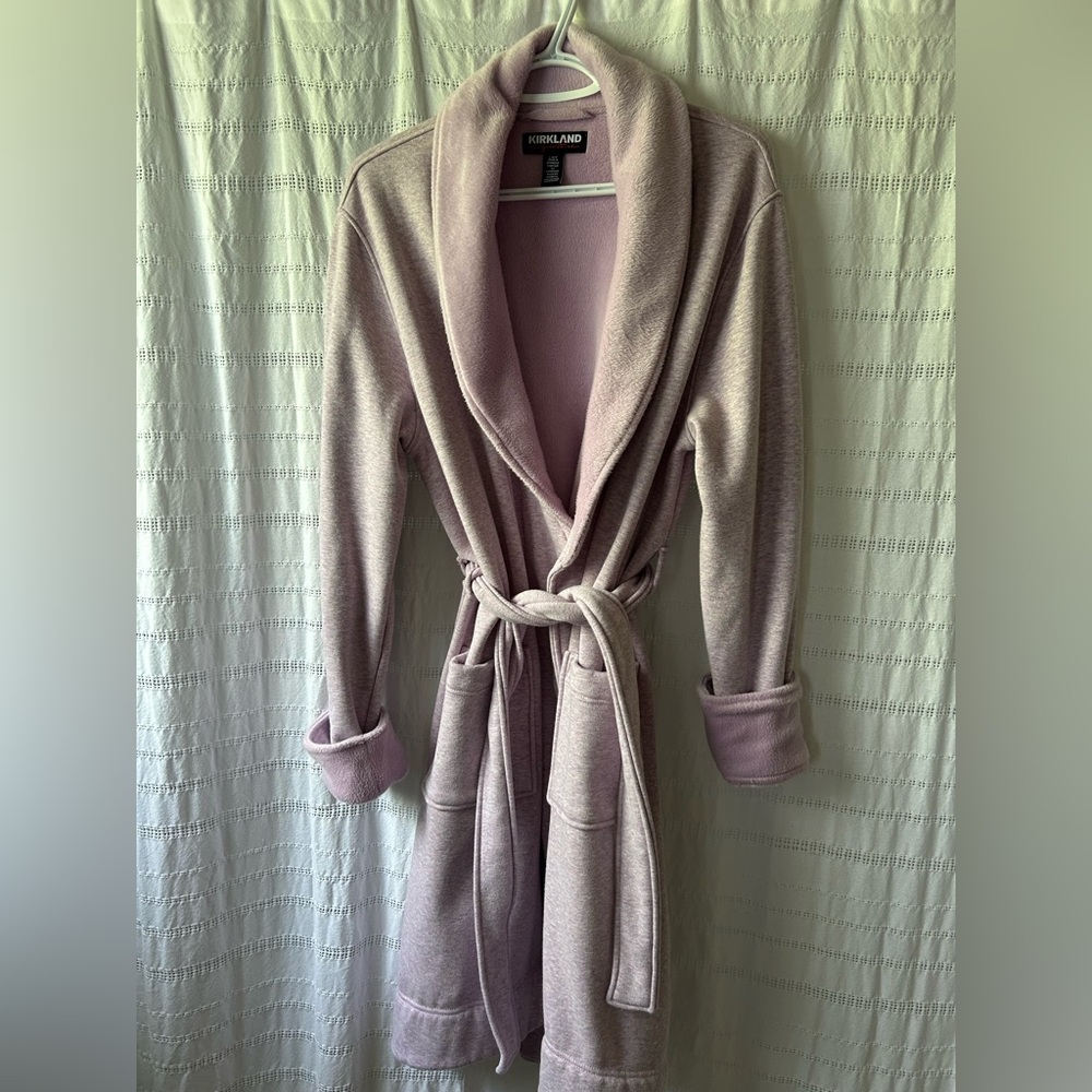 Kirkland Cozy Fleece Lined Robe Light Purple Warm Loungewear - Picture 2 of 11